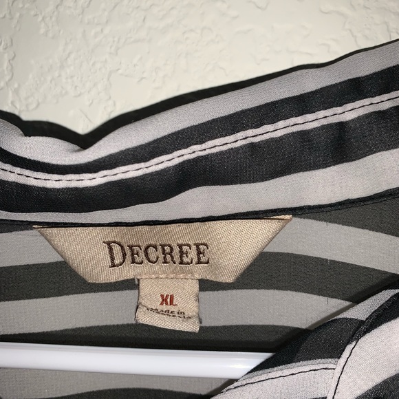 Black and white striped, kind of see through. - Picture 2 of 2